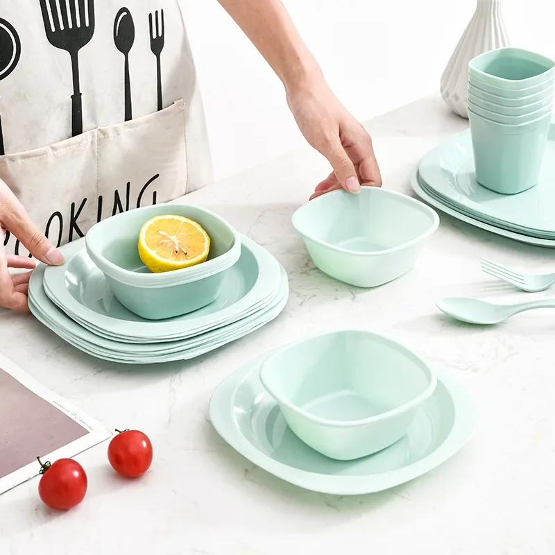 ชุดภาชนะพลาสติกแบบพกพาสำหรับใช - Camping Cooking Dining Set บทวิจารณ์และราคา